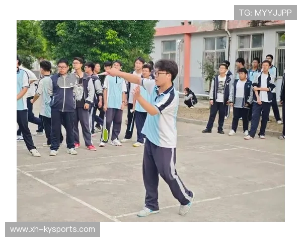 羽毛球赛事推广进中学课堂，宣传羽毛球比赛